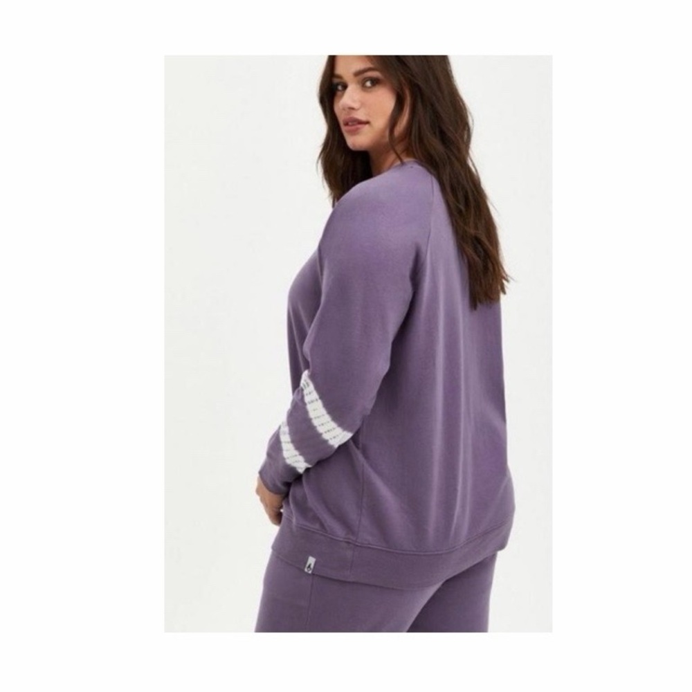 Torrid‎ Active French Terry Purple Tie Dye Sweatshirt - Picture 6 of 7